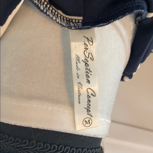 Top - Picture 4 of 4